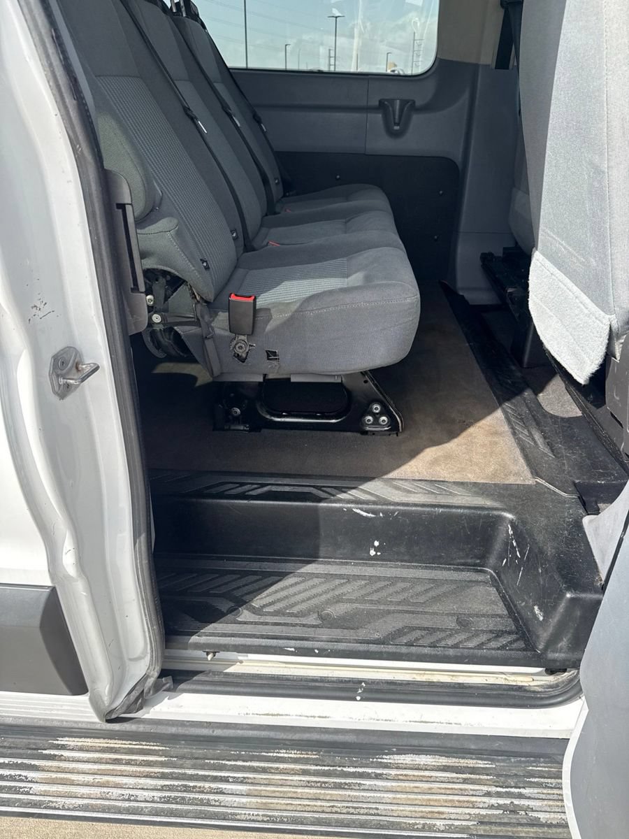 Used 2016 Ford Transit 350 XLT RWD image 12