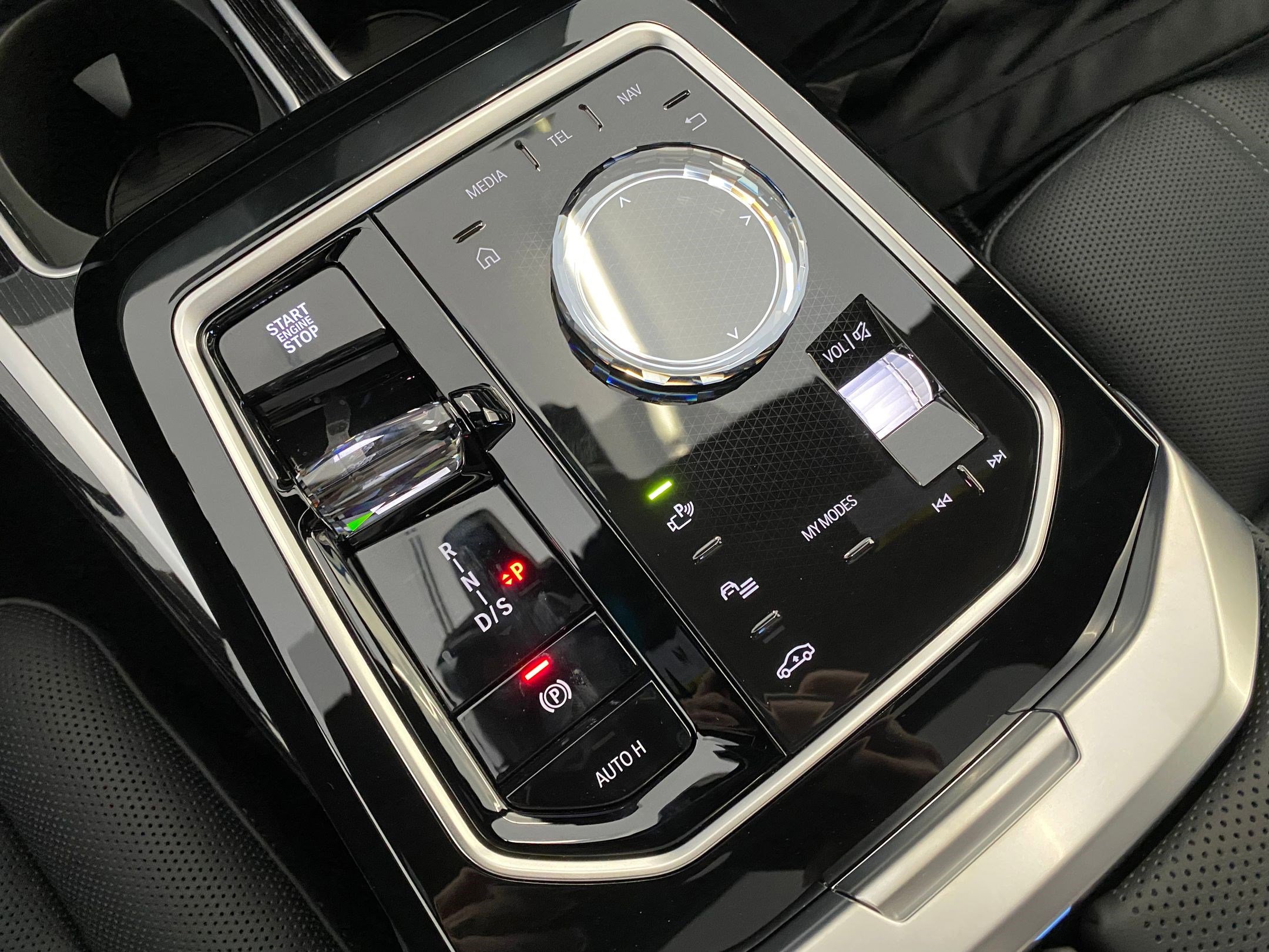 New 2026 BMW 740i xDrive image 18