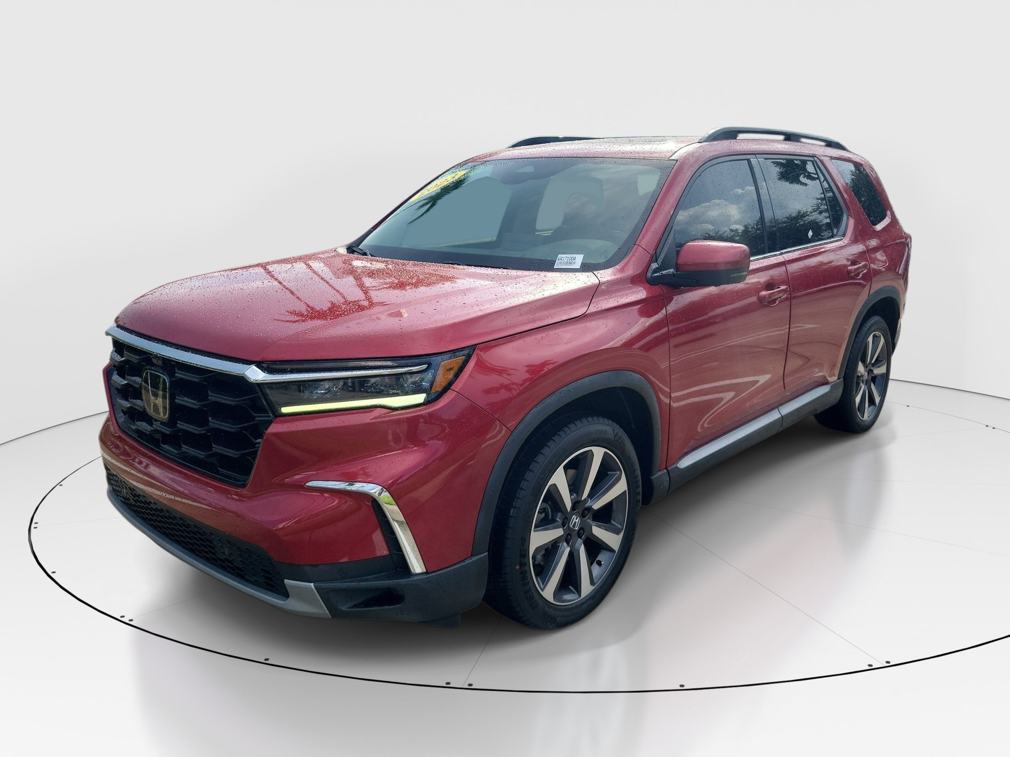 Used 2023 Honda Pilot Elite image 3