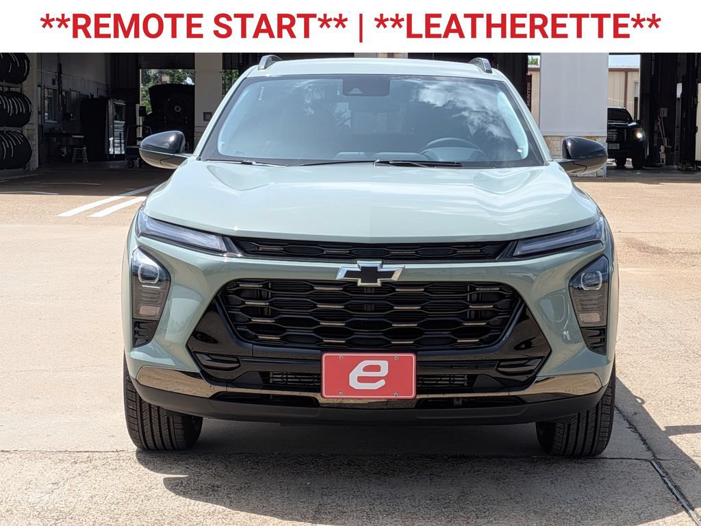 New 2026 Chevrolet Trax ACTIV w/ Driver Confidence Package FWD image 2