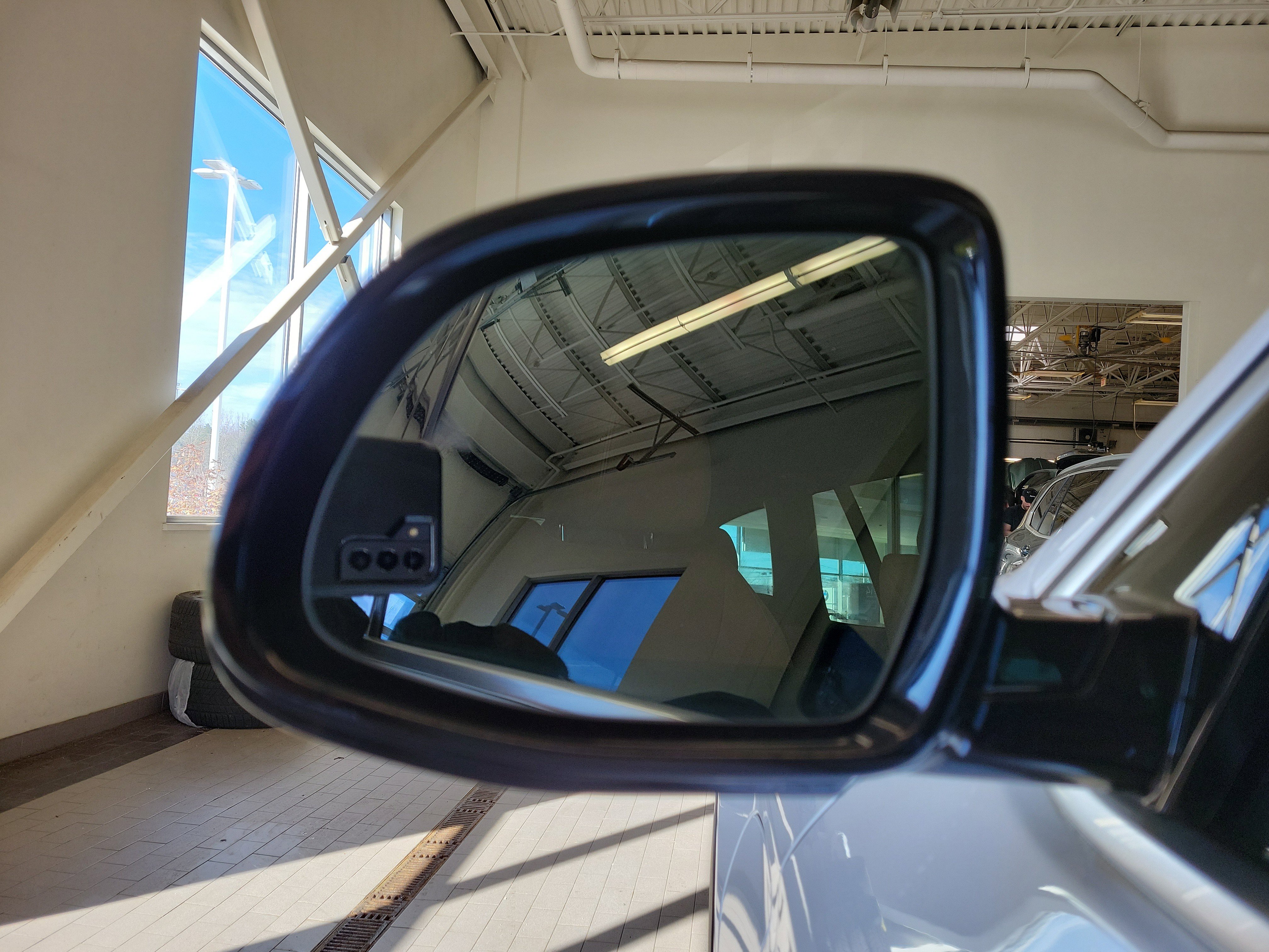 Used 2021 BMW X3 xDrive30e w/ Convenience Package image 10