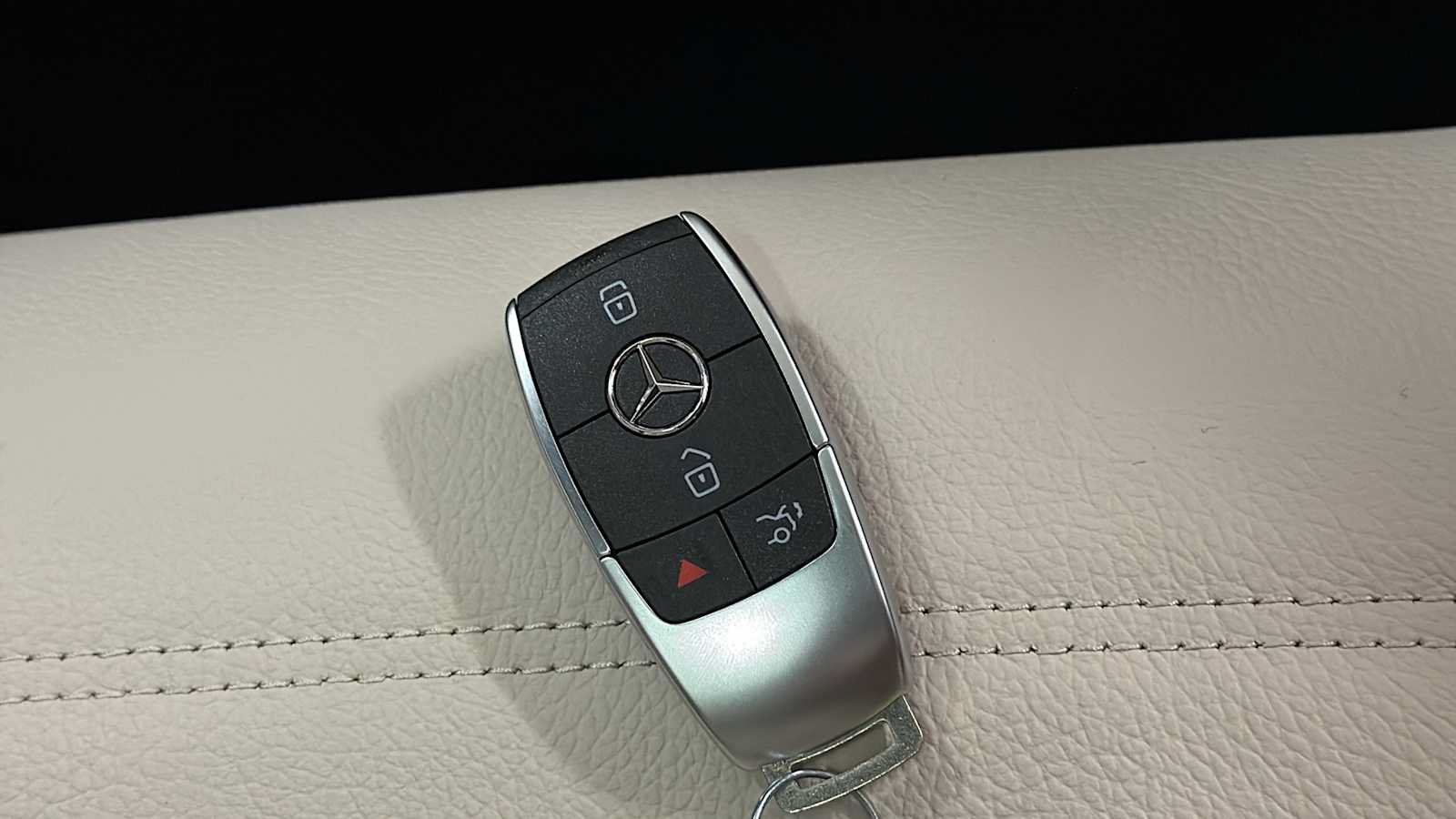 New 2026 Mercedes-Benz GLE 450 4MATIC Coupe image 40