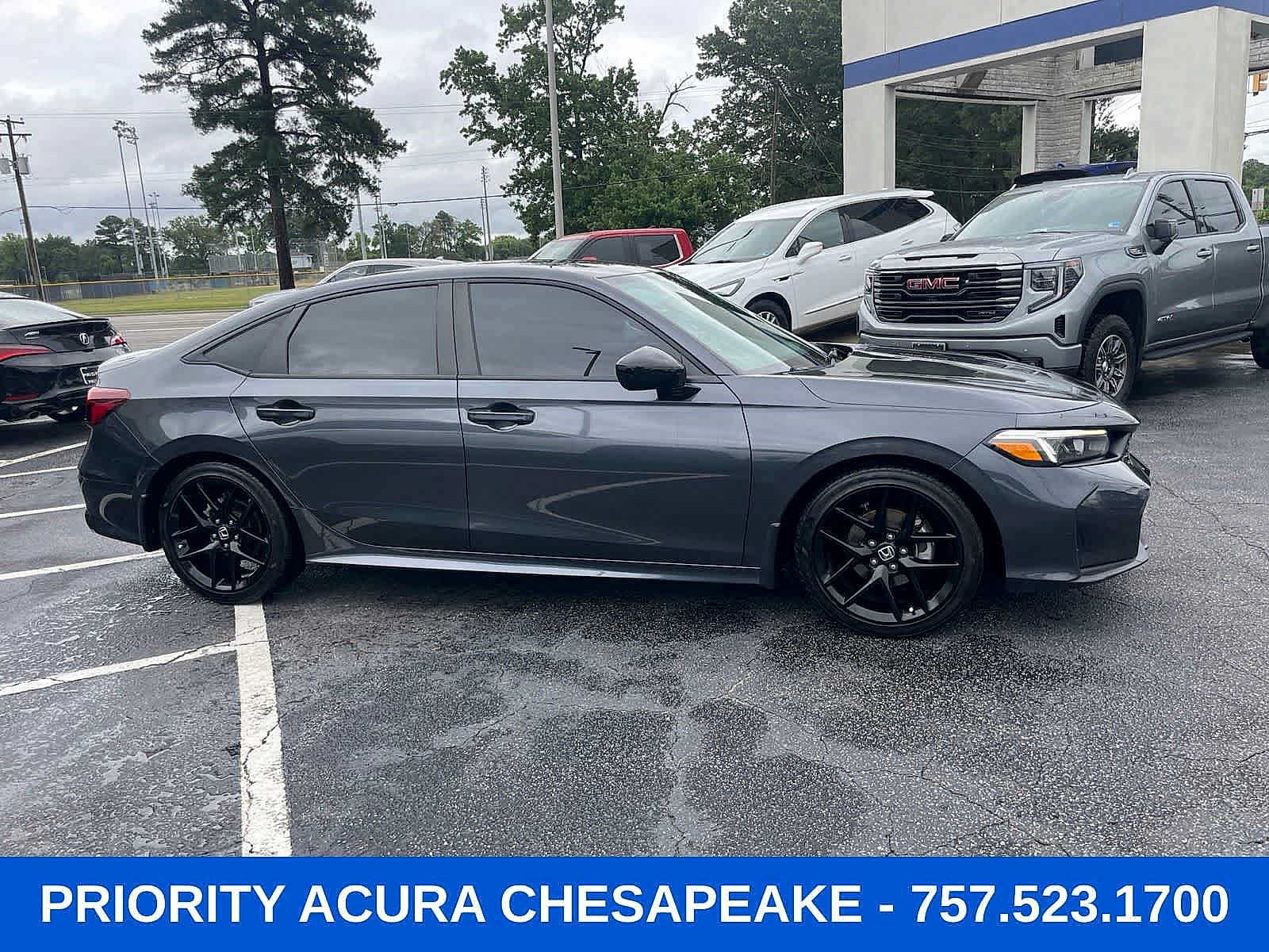 Used 2025 Honda Civic Sport image 6