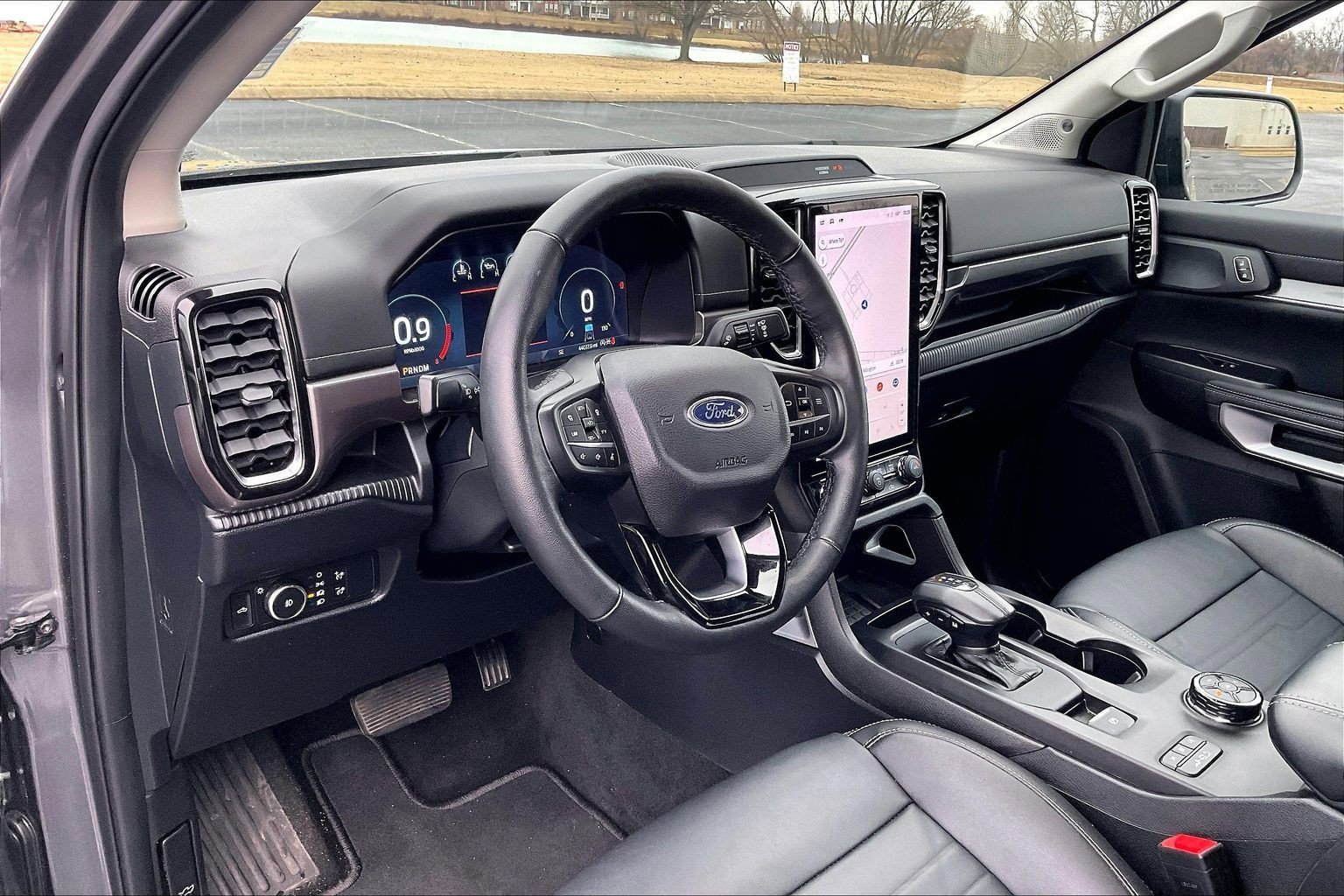 Used 2024 Ford Ranger Lariat w/ FX4 Off-Road Package image 14