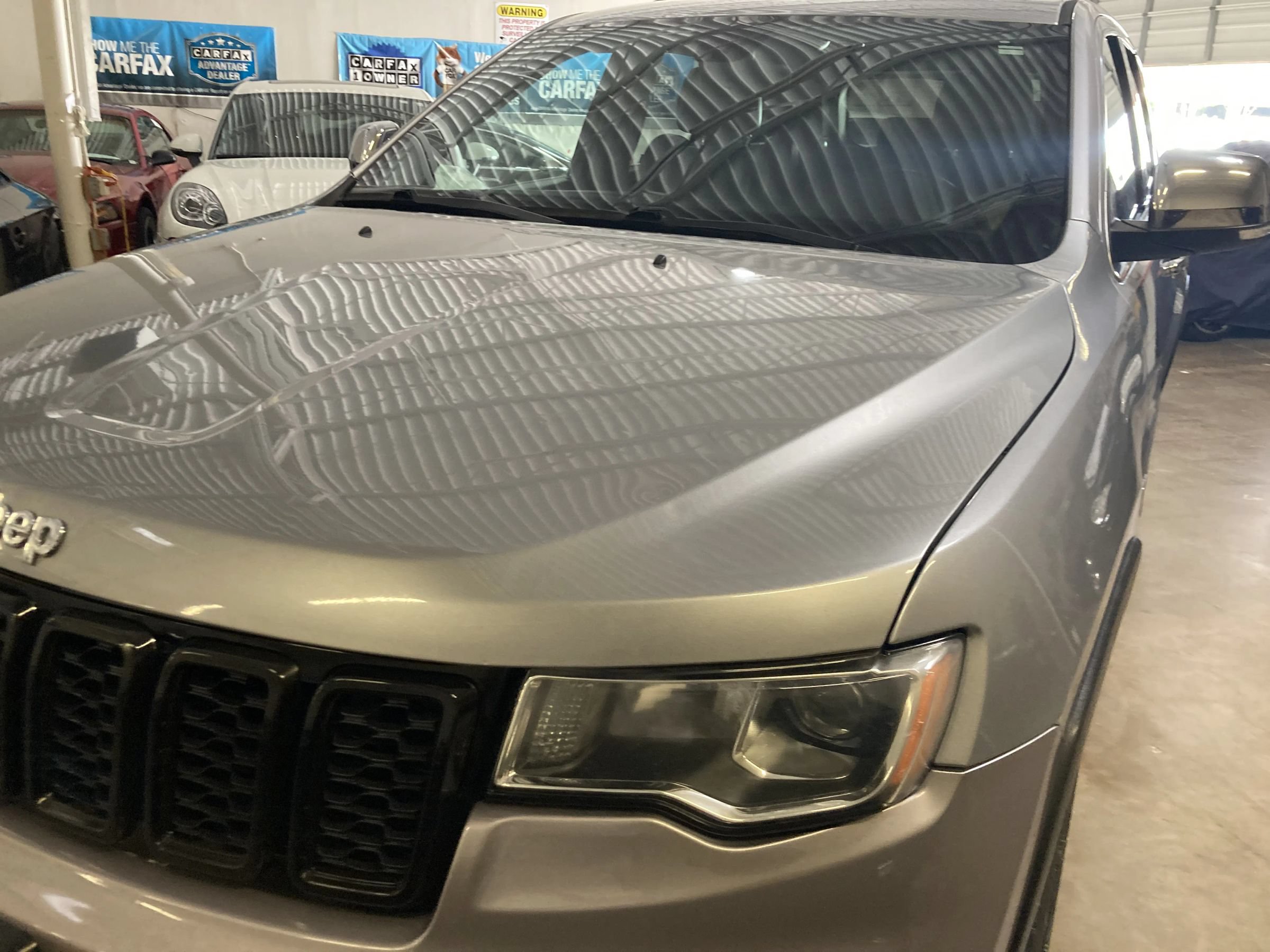 Used 2018 Jeep Grand Cherokee Limited AWD/4WD image 11