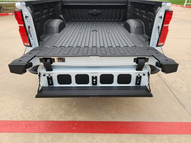 New 2026 Chevrolet Silverado 2500 High Country w/ High Country Premium Package AWD/4WD image 33