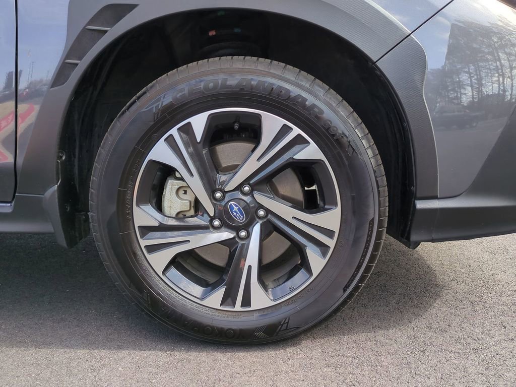 Used 2025 Subaru Crosstrek 2.0i Premium w/ Popular Package #4 image 11