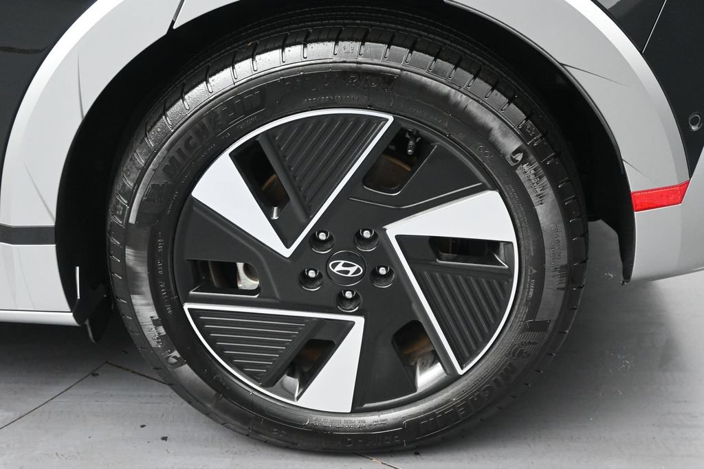 Used 2025 Hyundai Ioniq 5 Limited RWD image 40