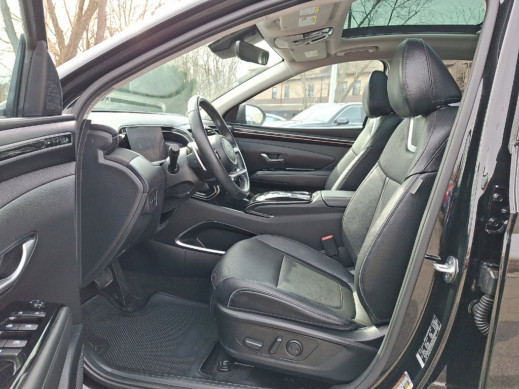 Used 2023 Hyundai Tucson Limited AWD/4WD image 32