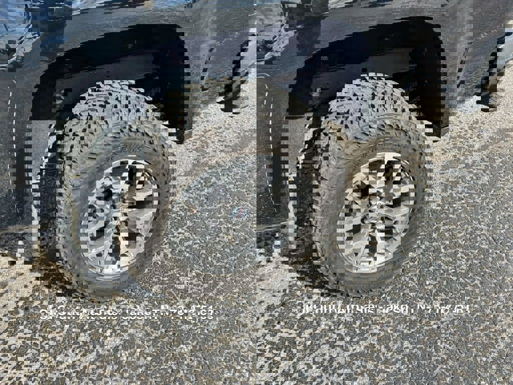 Used 2021 GMC Canyon AT4 w/ Driver Alert Package image 14