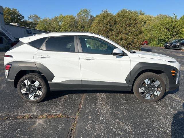 Used 2025 Hyundai Kona SEL image 21