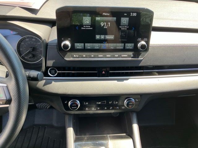 Used 2023 Mitsubishi Outlander SE AWD/4WD image 17