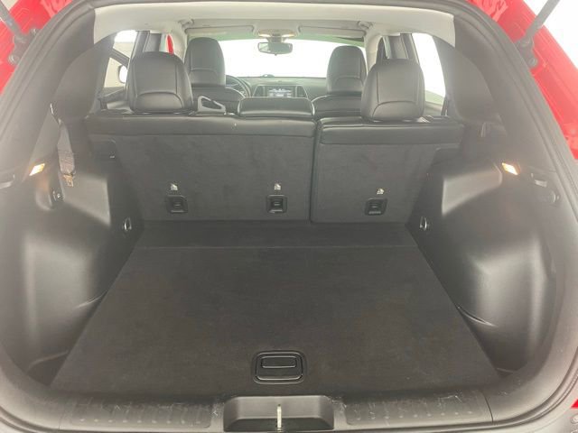 Used 2019 Jeep Cherokee Trailhawk w/ Cold Weather Group image 45