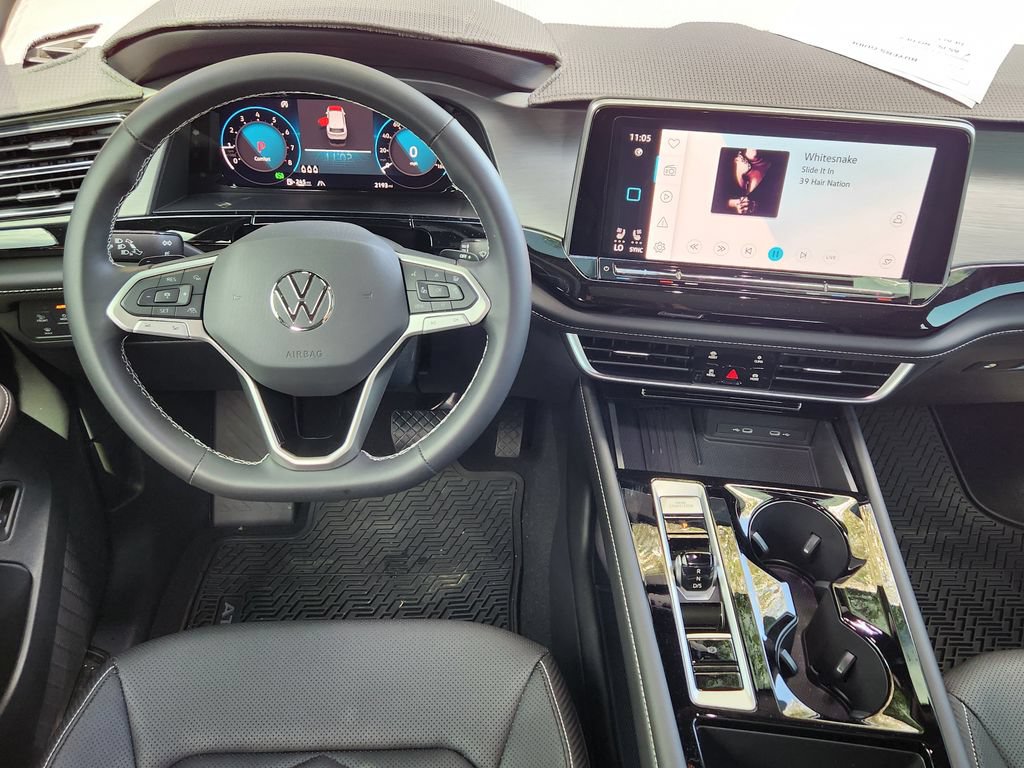 Used 2026 Volkswagen Atlas Cross Sport SE AWD/4WD image 3