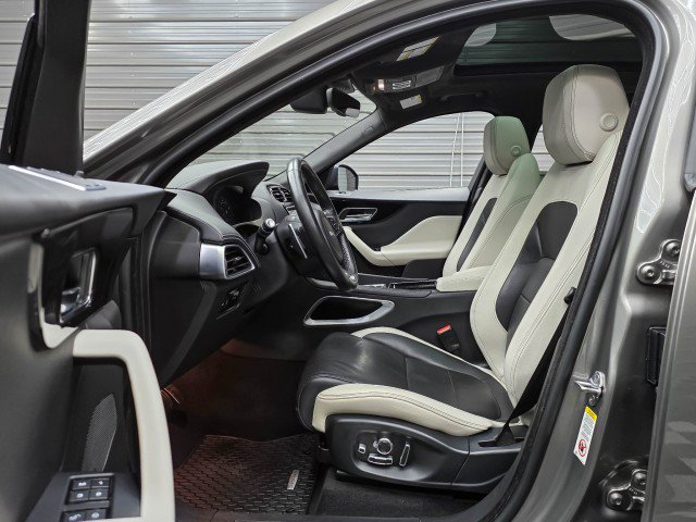 Used 2019 Jaguar F-PACE S AWD/4WD image 13
