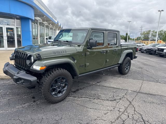 Used 2023 Jeep Gladiator Sport AWD/4WD image 2