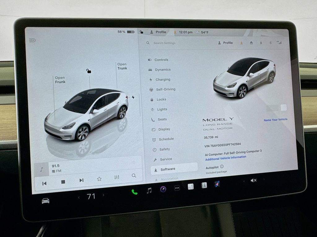 Used 2023 Tesla Model Y Long Range AWD/4WD image 48