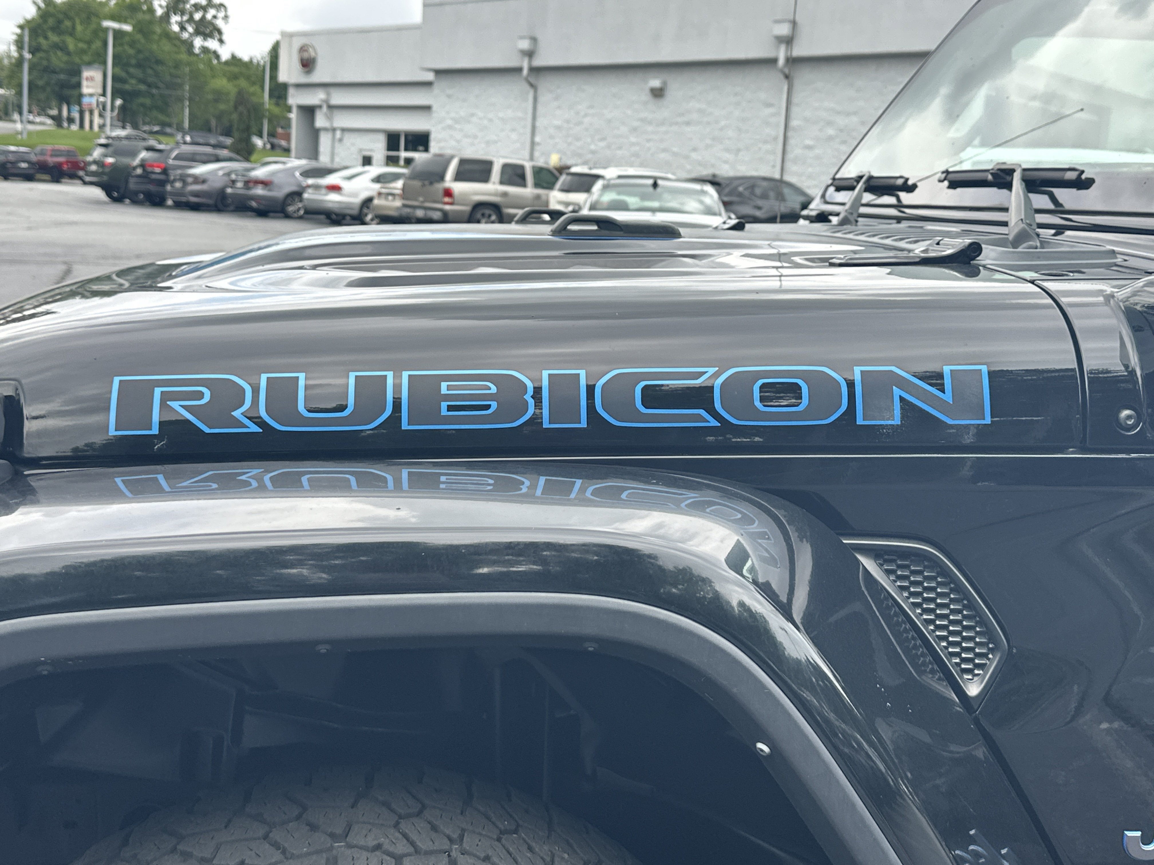 Used 2022 Jeep Wrangler Unlimited Rubicon 4xe AWD/4WD image 14