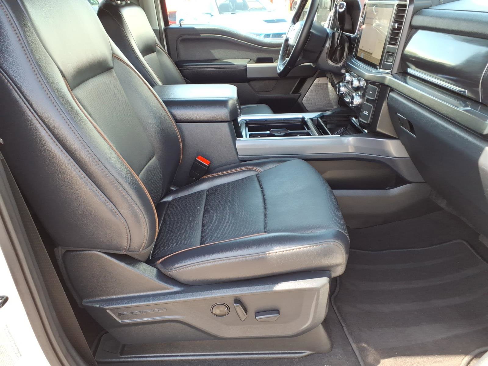 Used 2025 Ford F350 Lariat AWD/4WD image 11