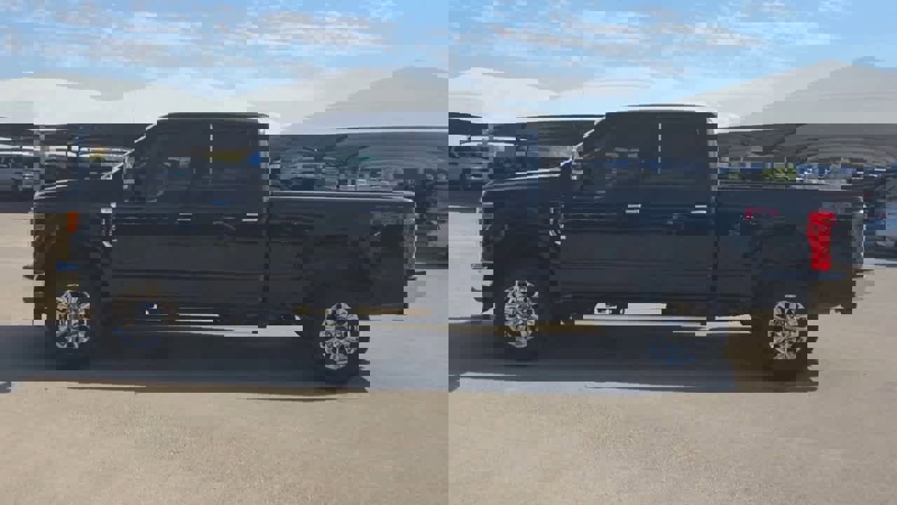 Used 2019 Ford F250 XLT w/ XLT Premium Package image 6