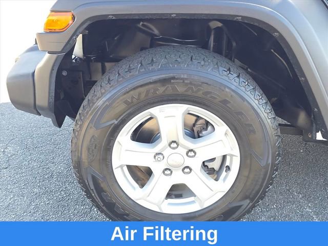 Used 2018 Jeep Wrangler Unlimited Sport S image 17