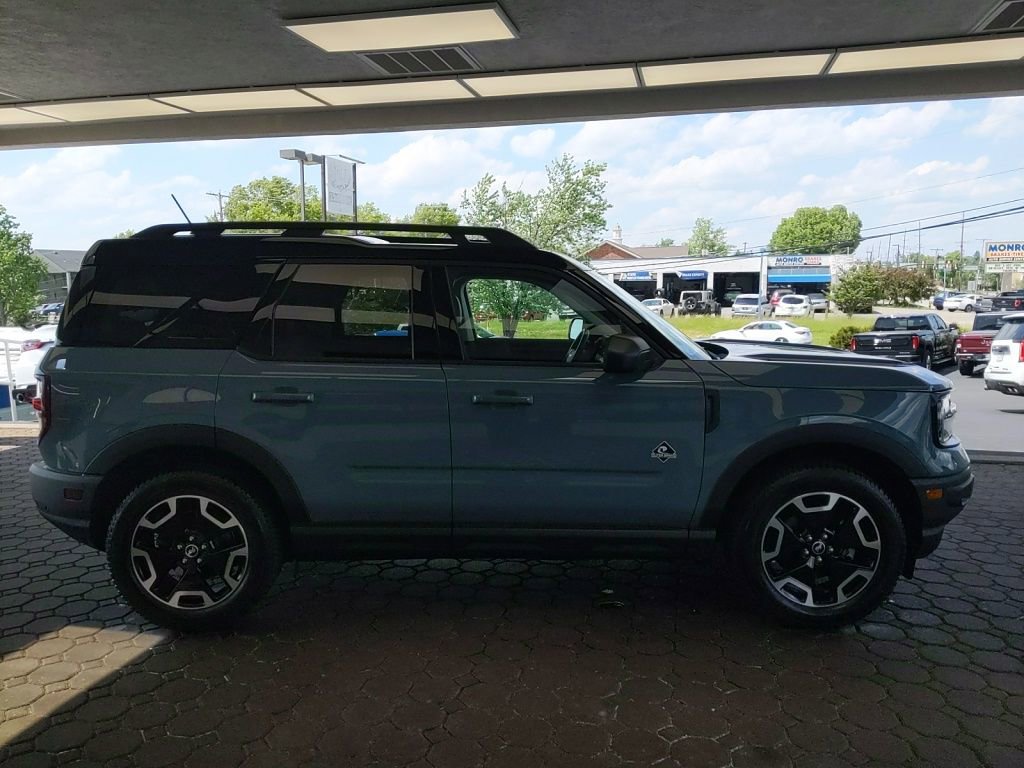 Used 2023 Ford Bronco Sport Outer Banks w/ Tech Package AWD/4WD image 5