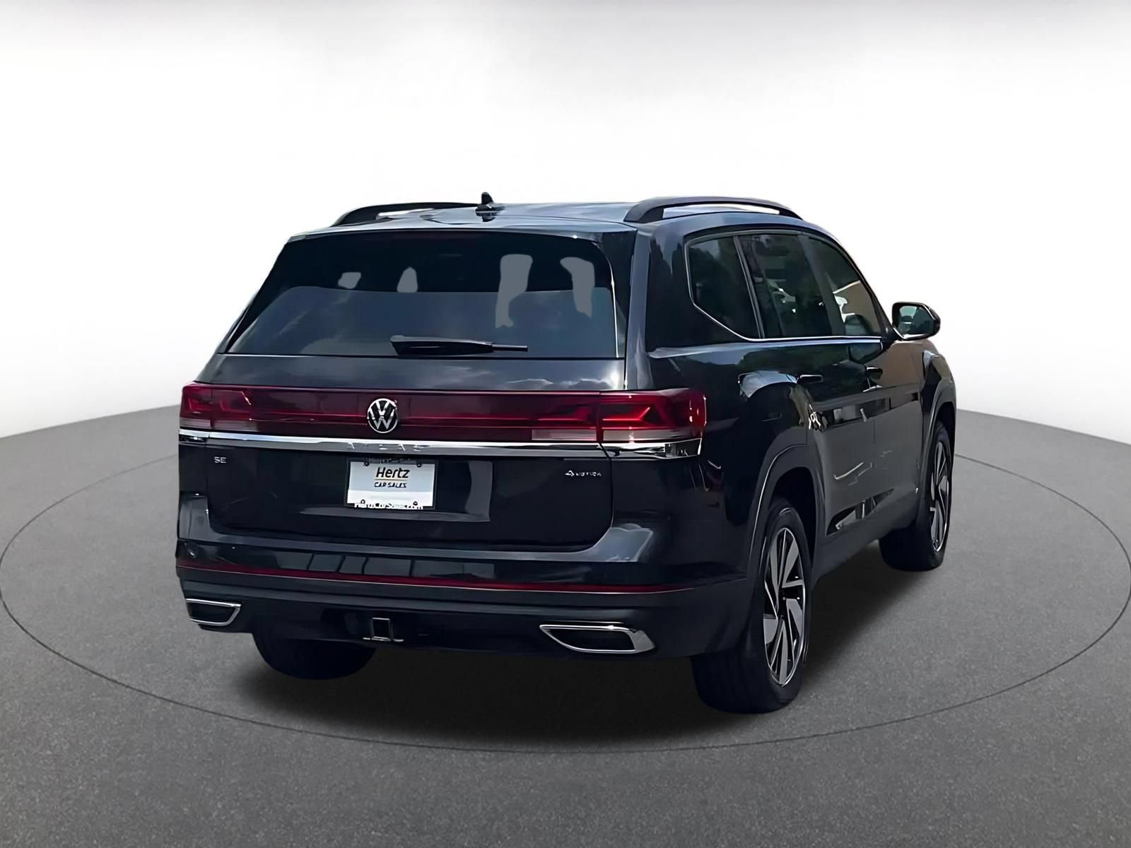 Used 2024 Volkswagen Atlas SE AWD/4WD image 12