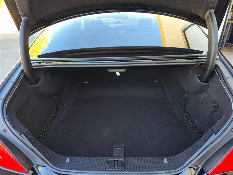Used 2013 Mercedes-Benz CLS 550 w/ Premium I Pkg image 31