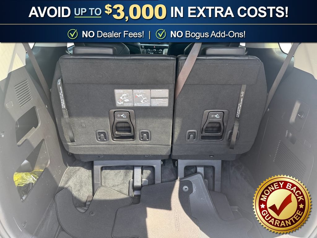 Used 2023 Kia Carnival LX FWD image 24