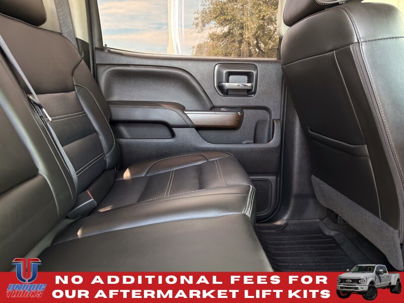 Used 2018 GMC Sierra 2500 Denali w/ Duramax Plus Package AWD/4WD image 24