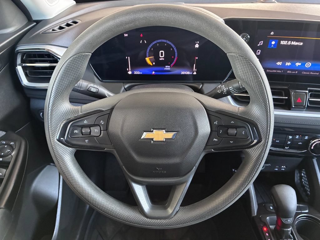 Used 2024 Chevrolet TrailBlazer LT w/ Driver Confidence Package FWD image 10