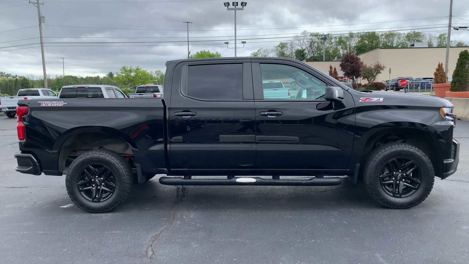 Certified 2021 Chevrolet Silverado 1500 LT Trail Boss w/ Convenience Package II AWD/4WD image 9