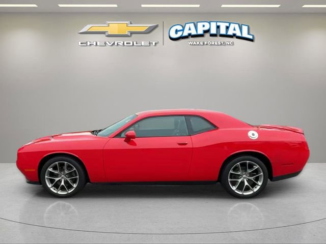 Used 2020 Dodge Challenger SXT w/ Plus Package RWD image 2