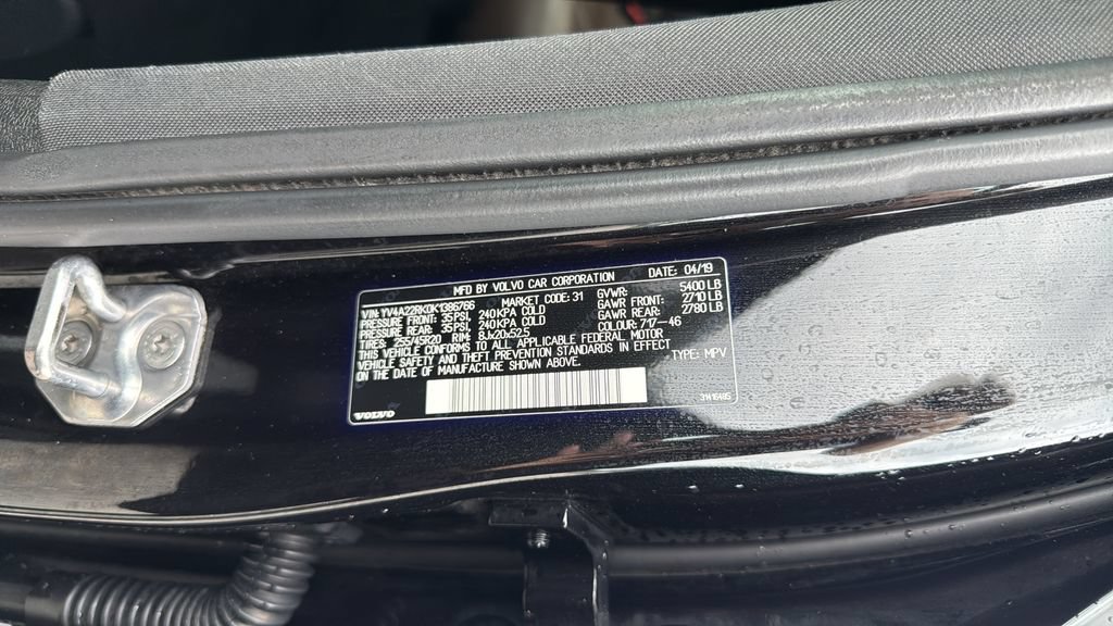 Used 2019 Volvo XC60 T6 Momentum w/ Advanced Package AWD/4WD image 34