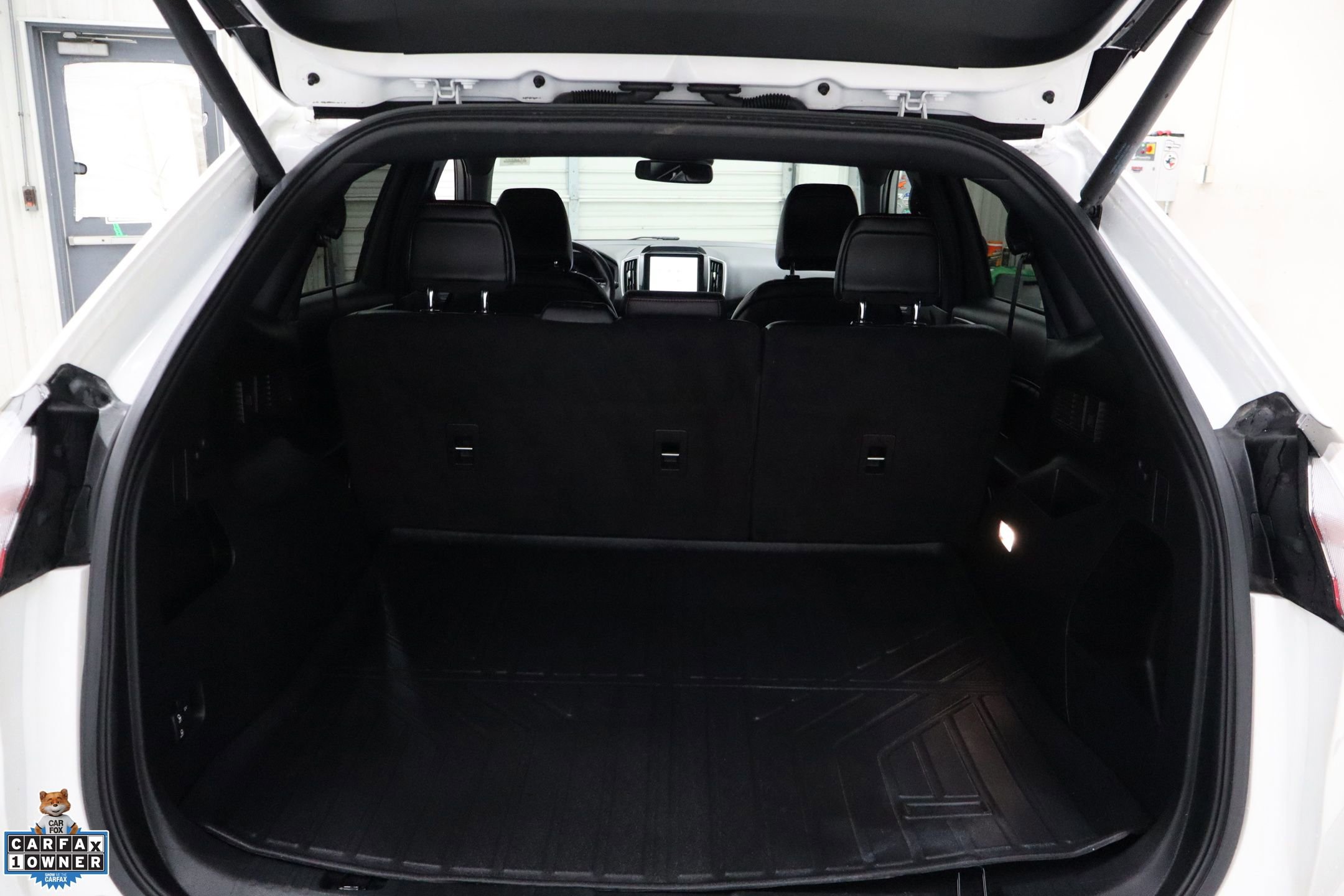 Used 2024 Ford Edge ST-Line image 26