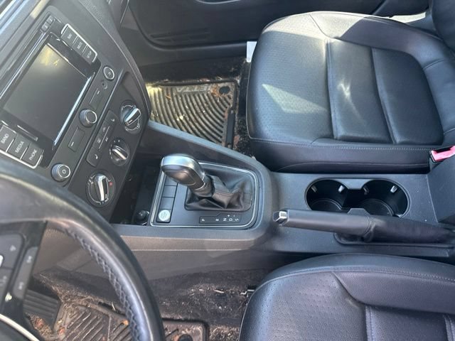 Used 2015 Volkswagen Jetta SE FWD image 22