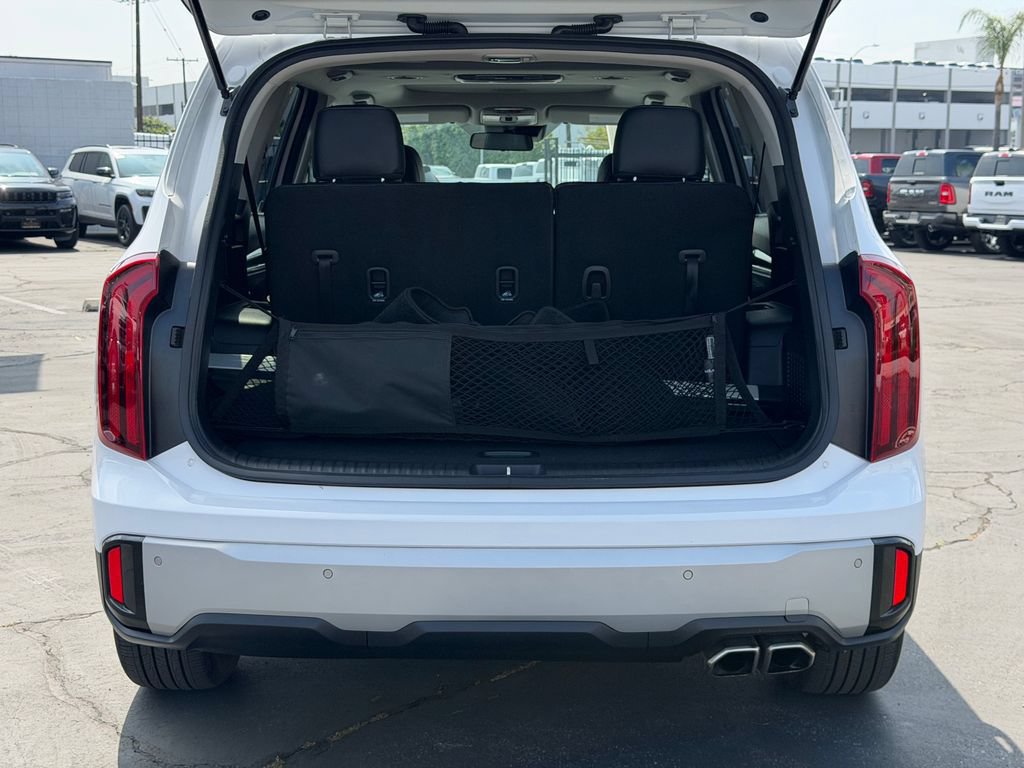 Used 2023 Kia Telluride S w/ S Sunroof Package FWD image 11