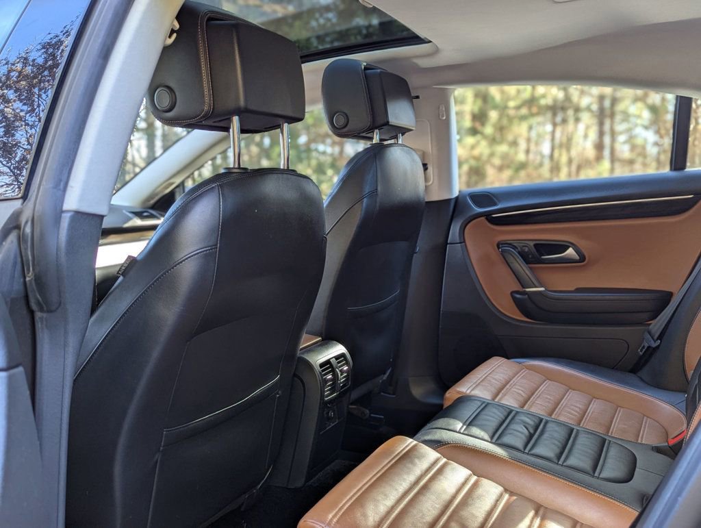 Used 2015 Volkswagen CC Executive image 17