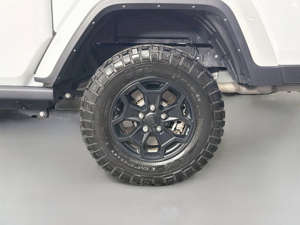 Used 2022 Jeep Gladiator Sport AWD/4WD image 29