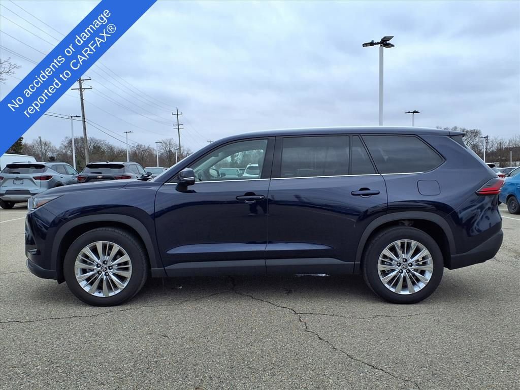 Used 2025 Toyota Grand Highlander Platinum image 9
