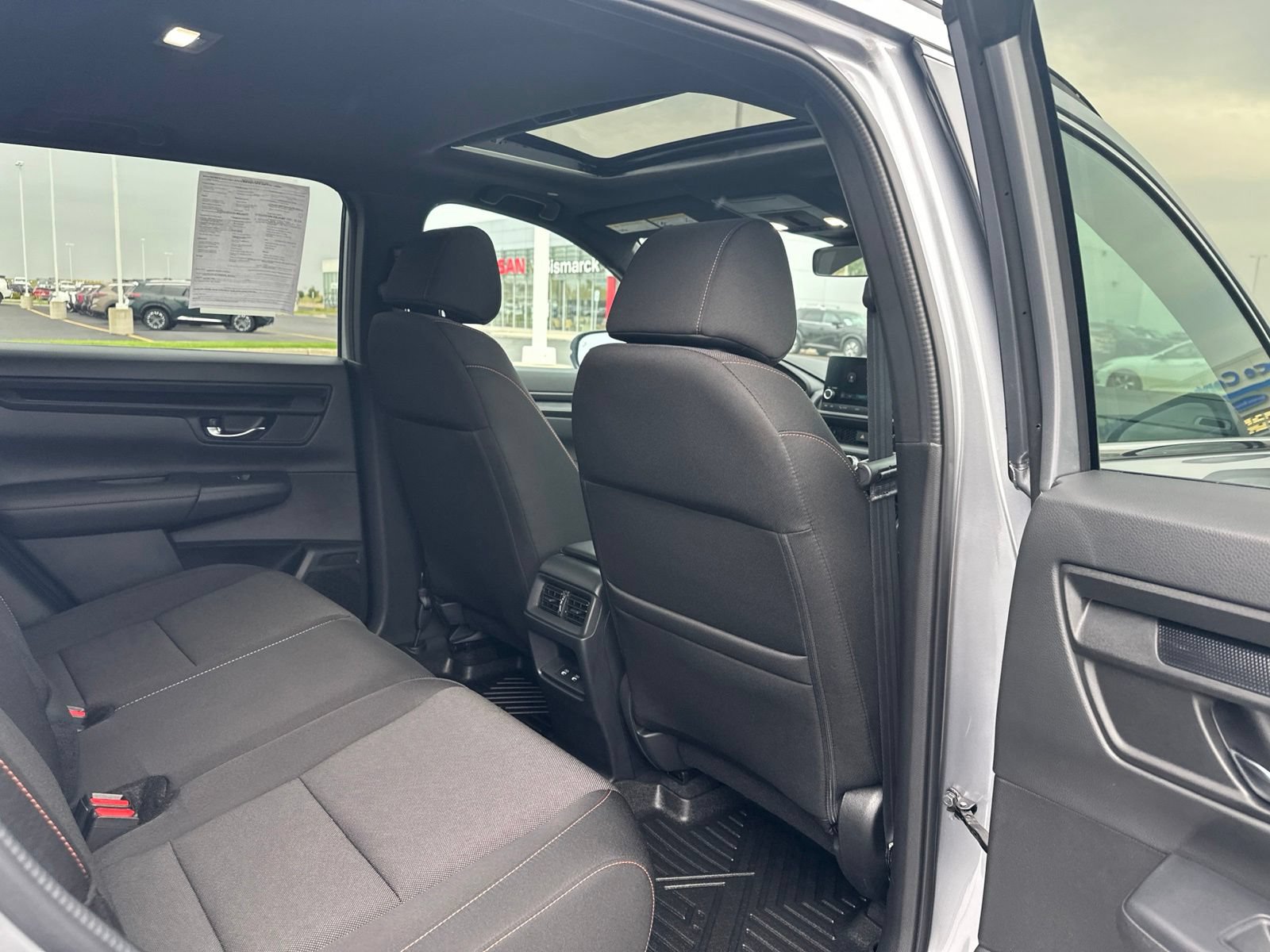 Used 2024 Honda CR-V Sport image 30