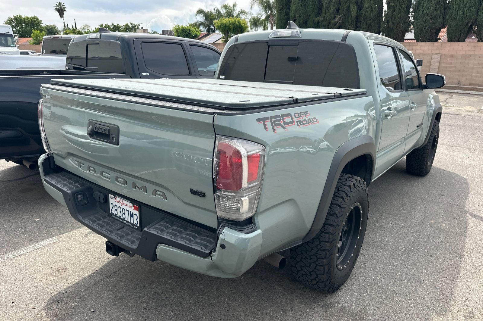 Used 2022 Toyota Tacoma TRD Off-Road w/ Technology Package image 7