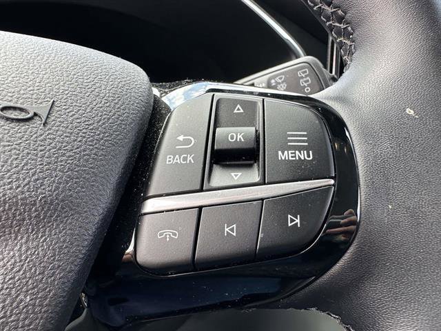 Used 2024 Ford Escape Platinum AWD/4WD image 15