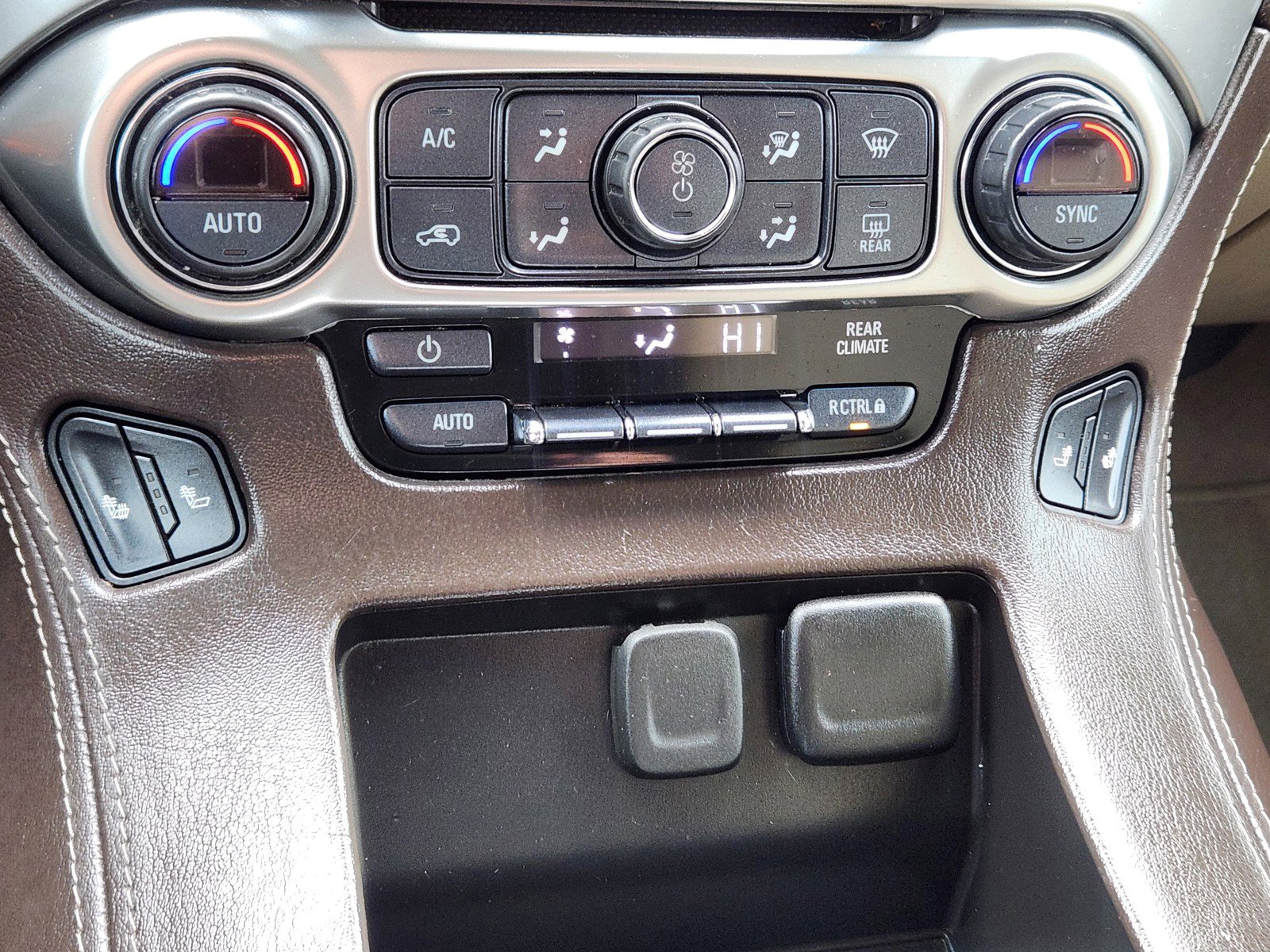 Used 2019 Chevrolet Tahoe LT image 15