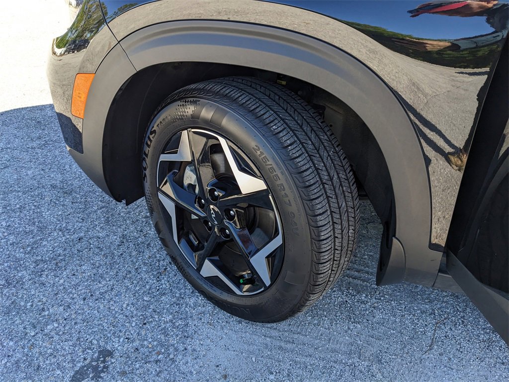 Certified 2025 Kia Seltos EX w/ EX Sunroof Package image 39