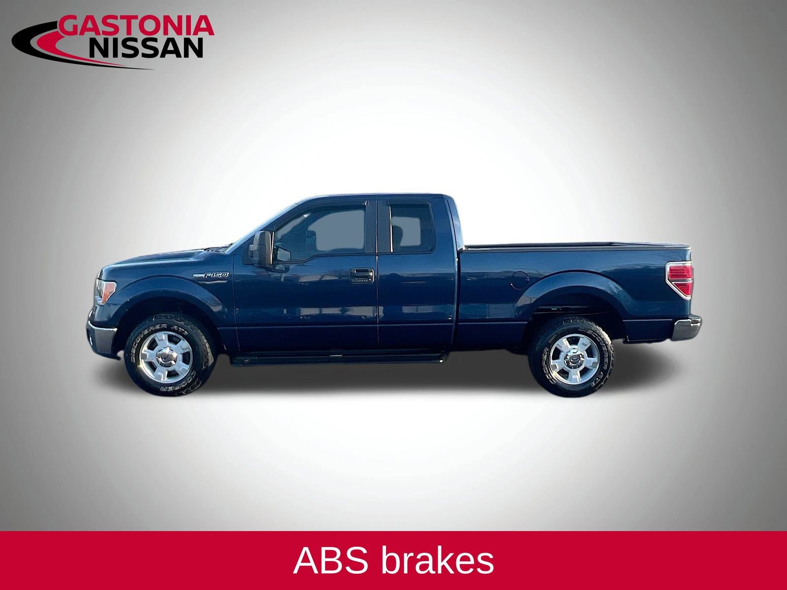 Used 2013 Ford F150 XLT w/ Trailer Tow Pkg image 5