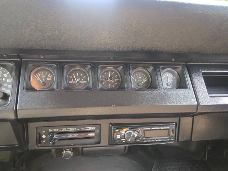 Used 1990 Jeep Wrangler S AWD/4WD image 19