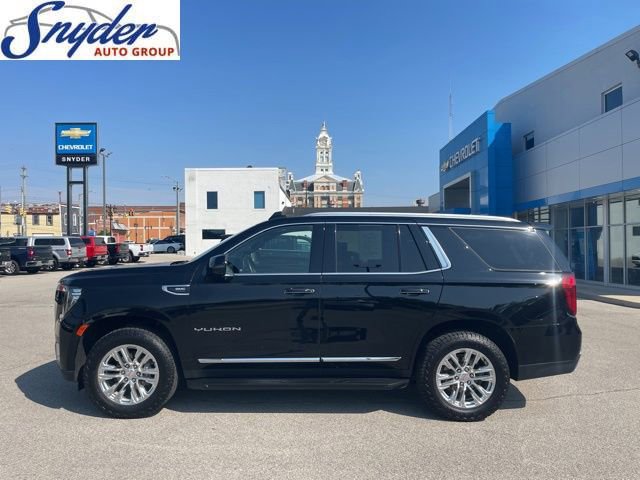 Used 2023 GMC Yukon SLT w/ SLT Premium Package AWD/4WD image 1