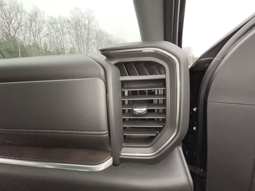 New 2026 GMC Sierra 3500 SLT image 59