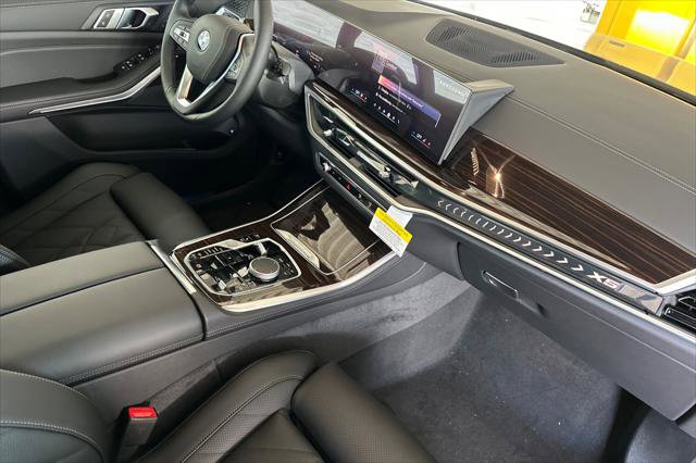 New 2026 BMW X5 xDrive50e w/ Parking Assistance Package image 15